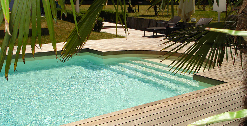 Extérieur terrasse piscine